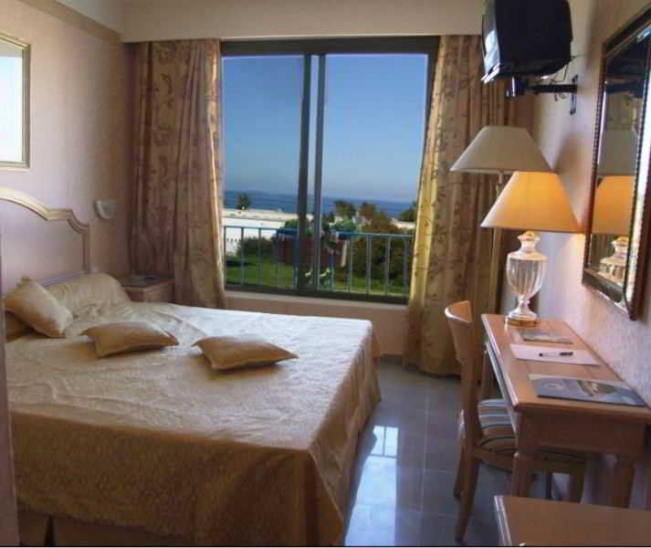 Hotel Les Andalous à Oran Extérieur photo